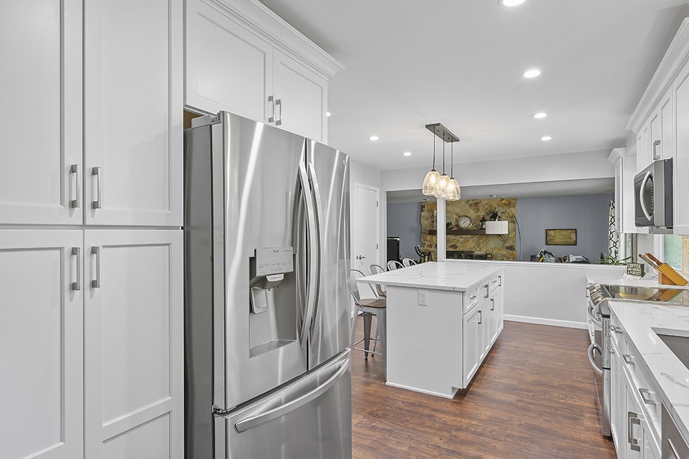 Kitchen remodel in North Olmsted pic 3