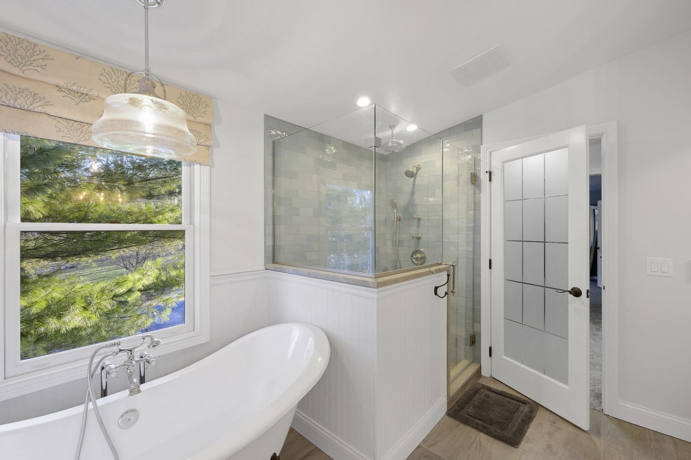Chagrin Falls bathroom remodel pic 3