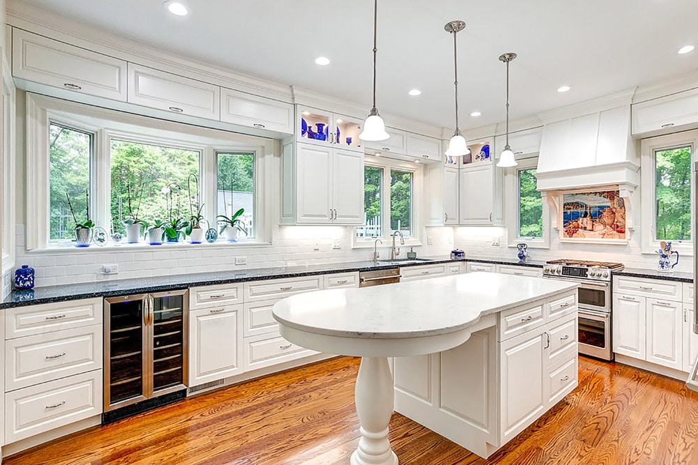 Kitchen remodel in Novelty pic1