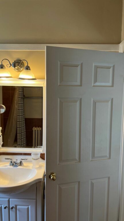 Edge Hill, Cleveland Heights Ohio, bathroom remodel-image