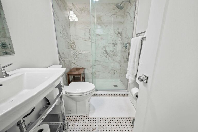 Bathroom Remodel-Lakewood-image
