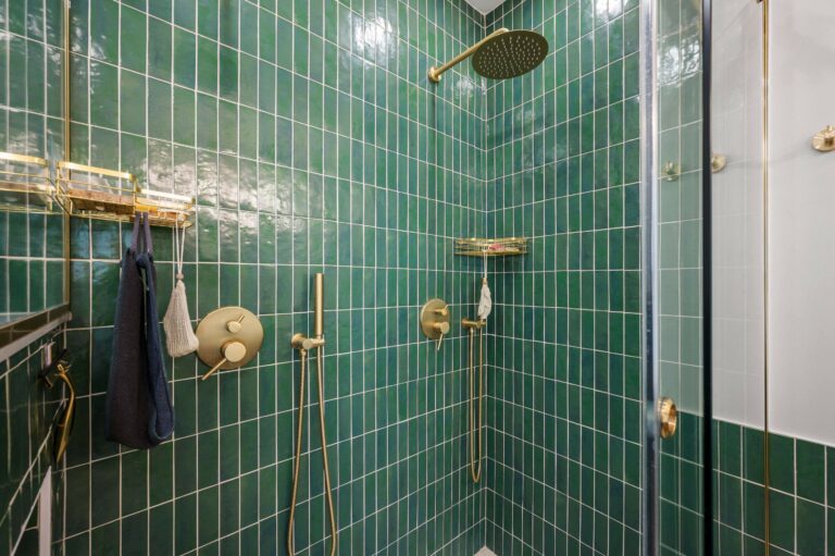Edge Hill, Cleveland Heights Ohio, bathroom remodel-image