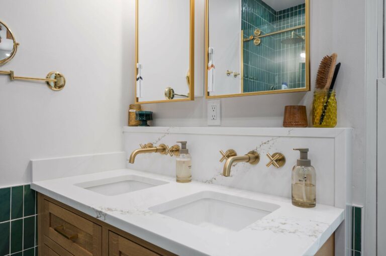 Edge Hill, Cleveland Heights Ohio, bathroom remodel-image
