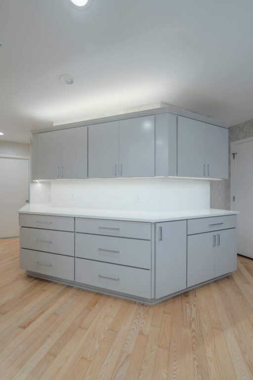 Chagrin Falls – Kitchen & Bathroom-image