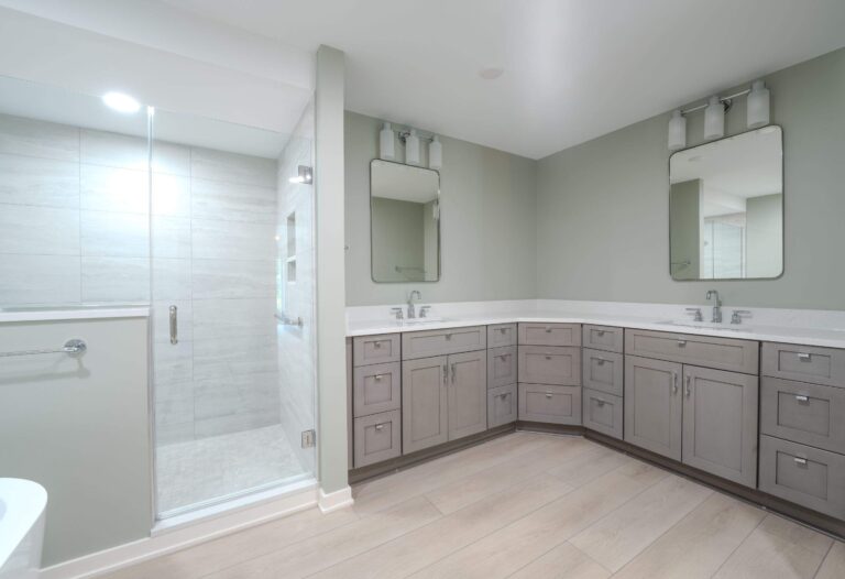 Chagrin Falls – Kitchen & Bathroom-image