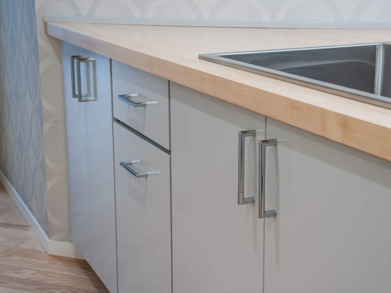 Chagrin Falls – Kitchen & Bathroom-image