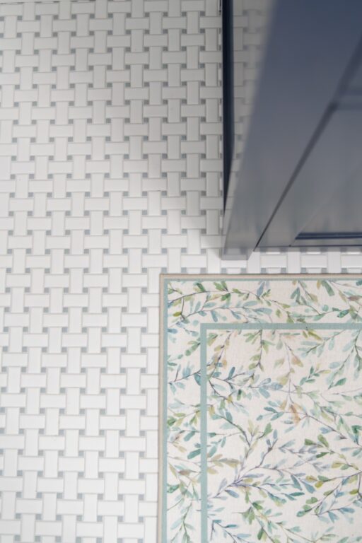 kcg-bathroom-remodel-basketweave-floor-tile-detail-shaker-heights-oh-30