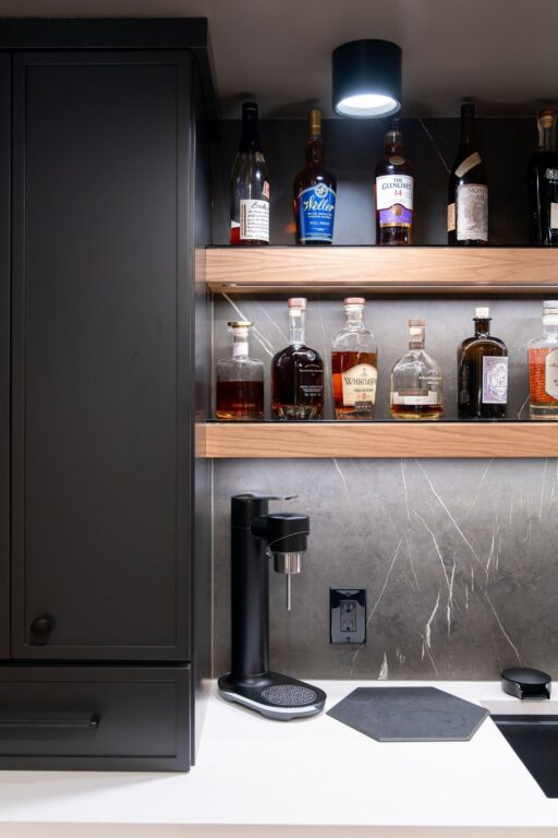 kcg-pepper-pike-oh-basement-remodel-wet-bar-beverage-station